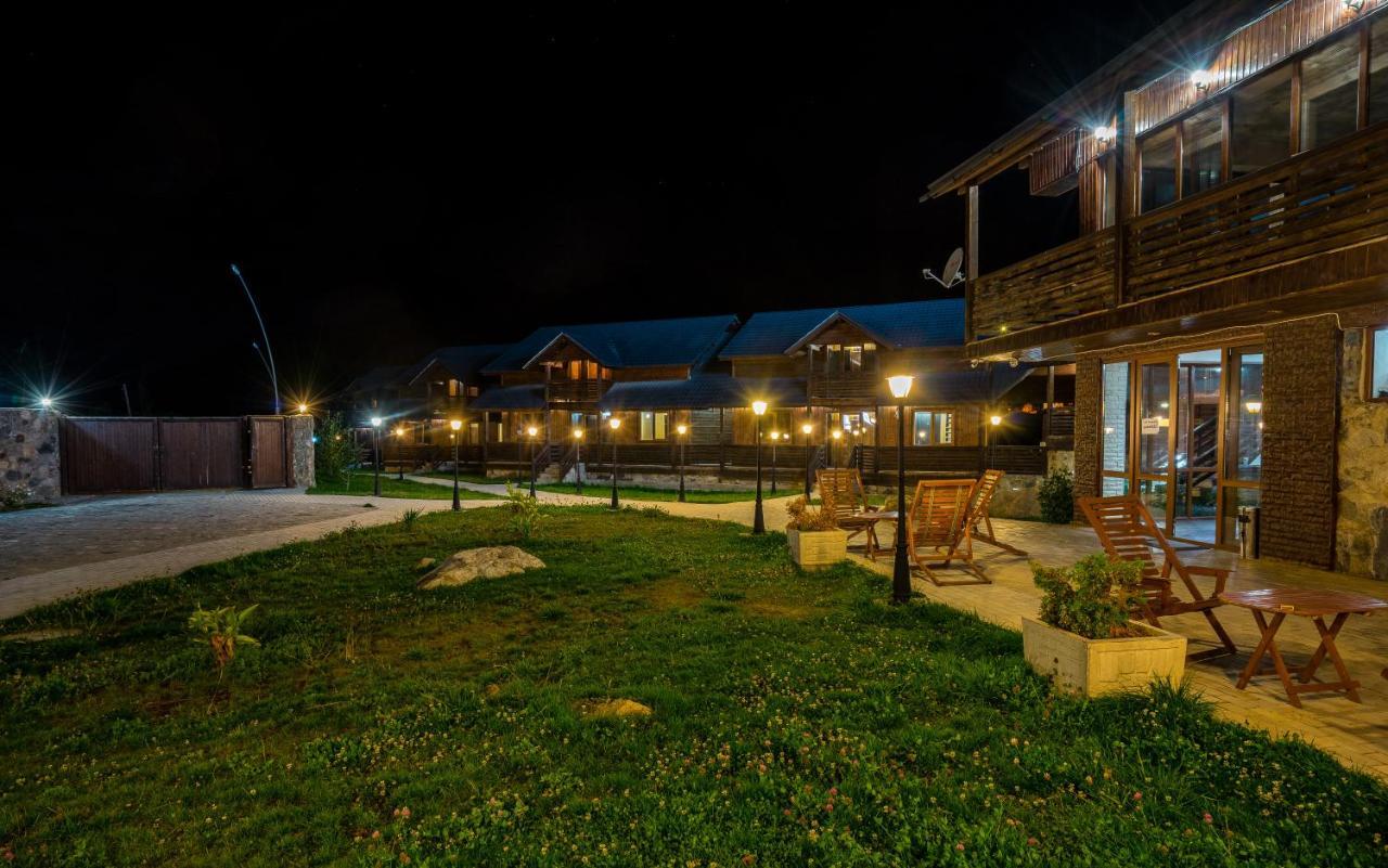 Hotel Banguriani Mestia Exterior foto