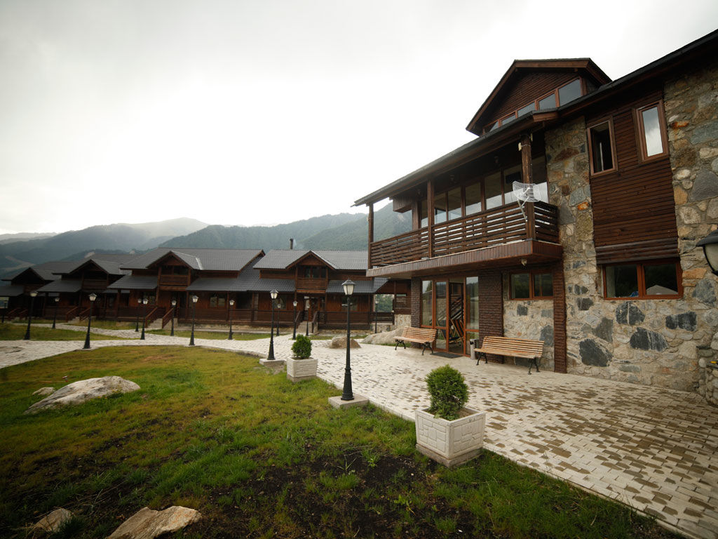 Hotel Banguriani Mestia Exterior foto